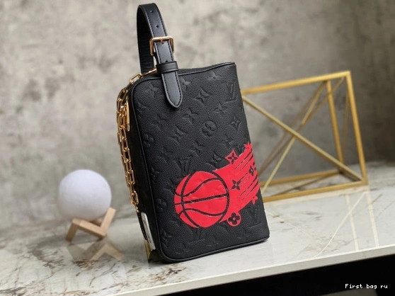 Frstbag ru CHANELOAKROOM LOUIS LVXNBA DOPP KIT VUITTON 0810